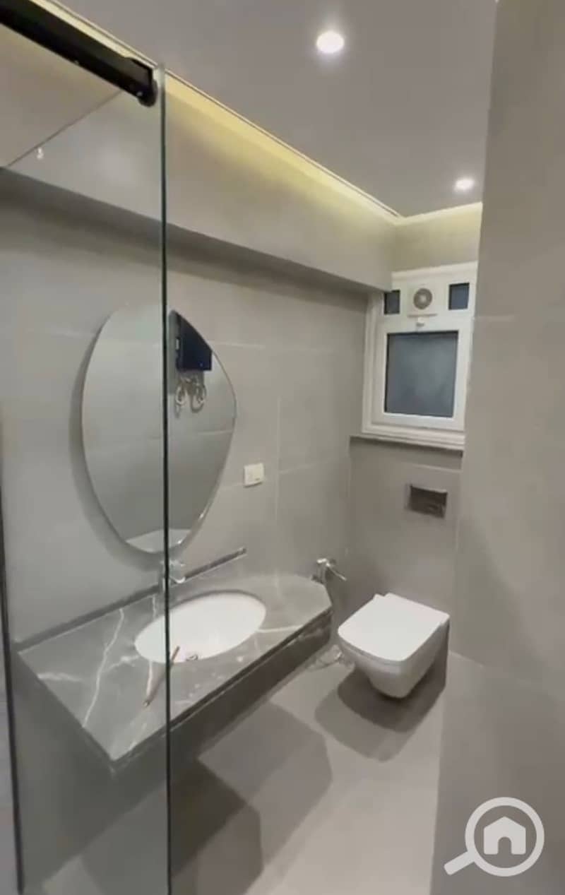 3 WhatsApp Image 2025-12-28 at 20.58. 39 (3). jpeg