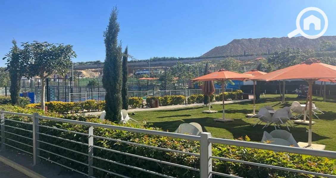 10 IMG_7093 (1). jpg