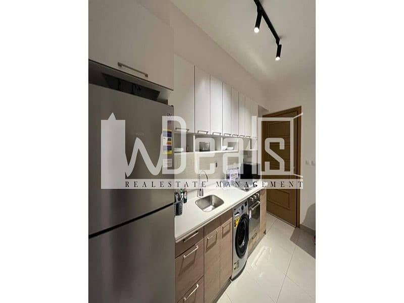 7 WhatsApp Image 2025-12-28 at 12.34. 48 (2). jpeg