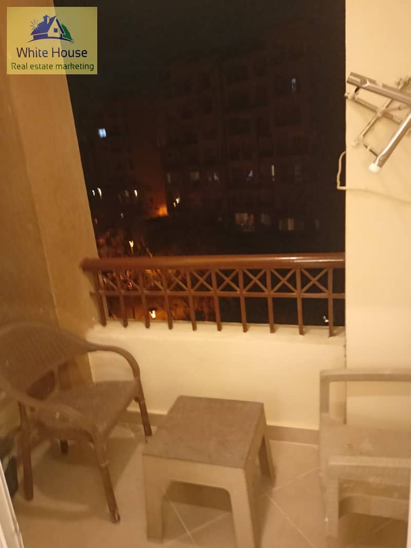 14 2309f6e4-5bdf-4be8-8cdc-40e37c097d47. jpg