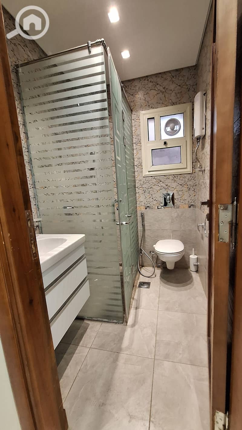 9 ٢٠٢٥١٢٢٧_١٥٣٥٠٤. jpg