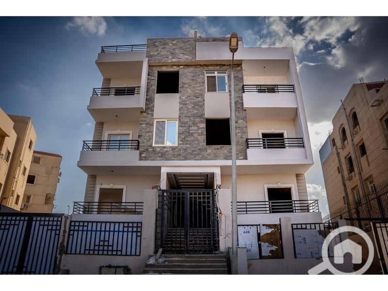 20 450915888_880833064064782_9055189524448492336_n - Copy. jpg