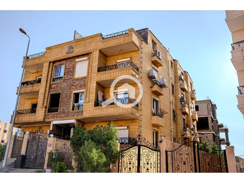 21 450930588_880834154064673_8302203436750231750_n - Copy. jpg