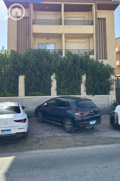 4 Bedroom Flat for Sale in 6th of October, Giza - 599949189_859927086767238_3396162698726704558_n. jpg