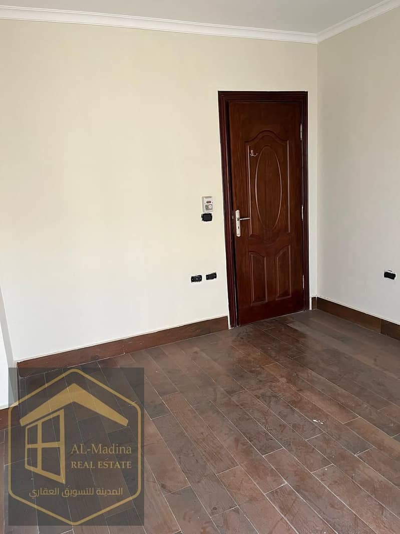 26 WhatsApp Image 2025-12-28 at 8.34. 02 PM (2). jpeg