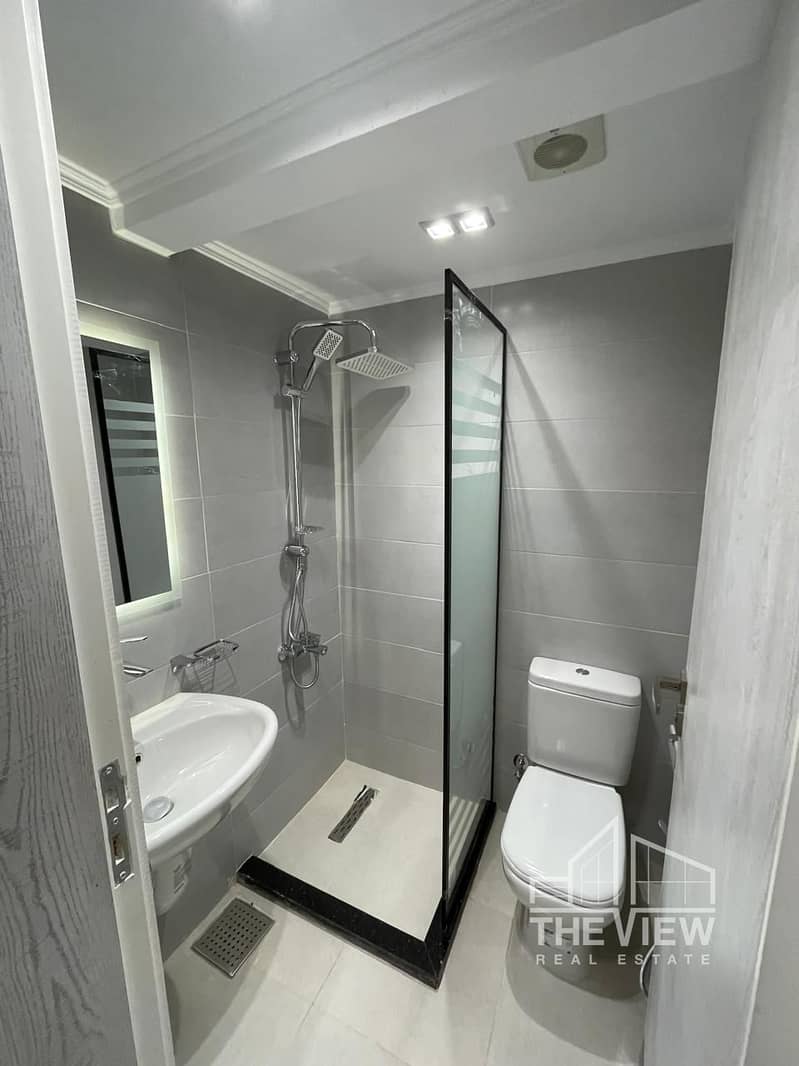 4 WhatsApp Image 2025-09-17 at 15.20. 33_5c494360. jpg