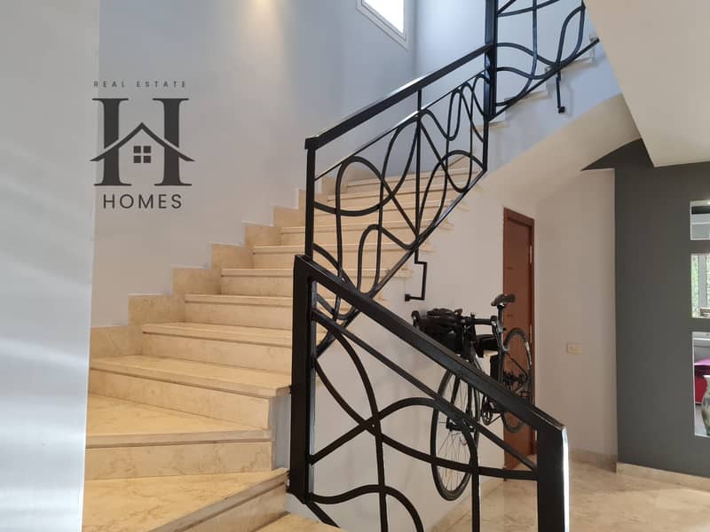 5 WhatsApp Image 2025-12-28 at 10.16. 56 PM (1). jpeg