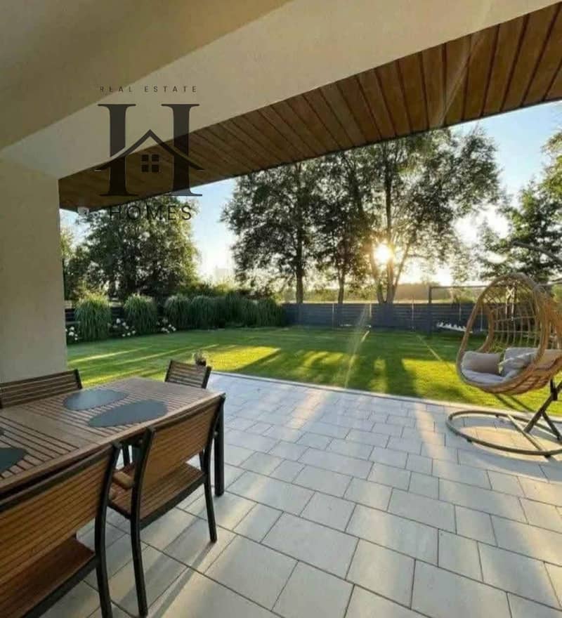 5 WhatsApp Image 2025-12-28 at 10.53. 56 PM (1). jpeg