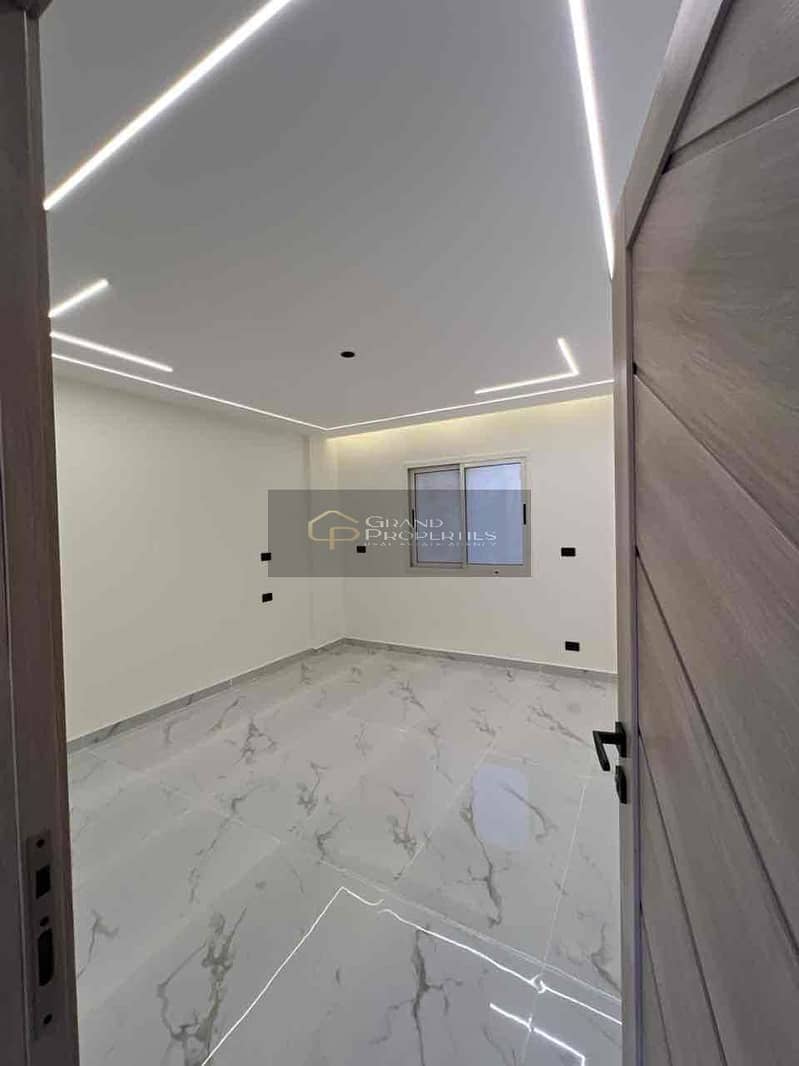 9 8a17012d-6274-4434-ac8c-237e4cf1ce02. jpg