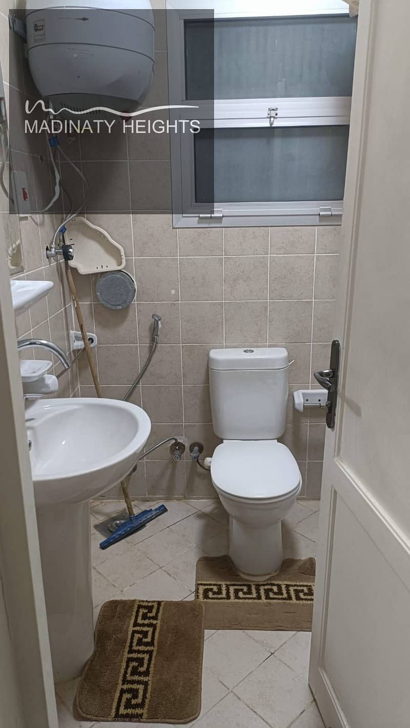 10 WhatsApp Image 2025-12-28 at 1.28. 04 PM76798698. jpeg