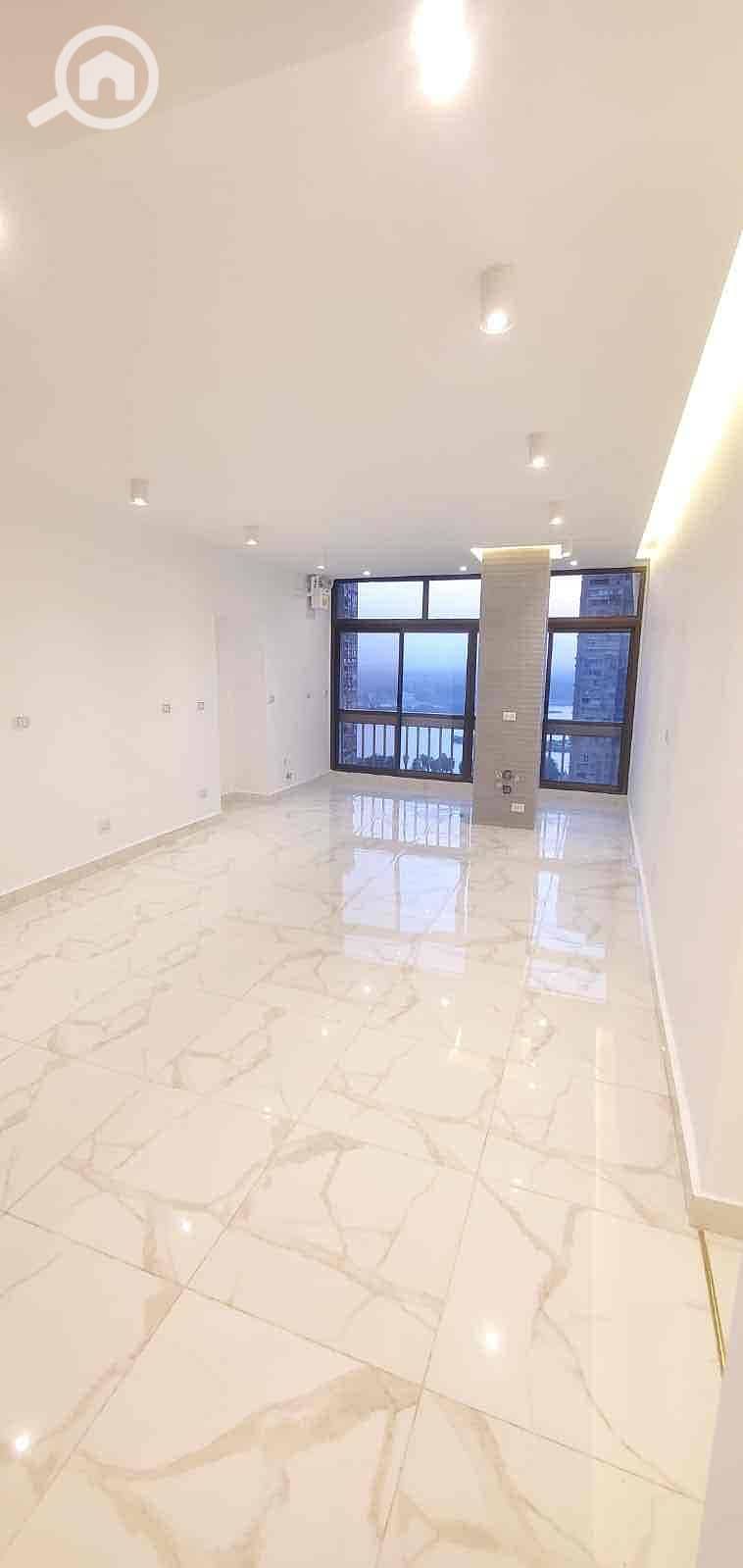 7 88500eb8-4b94-4652-96c8-f20dfe87c831. jpg