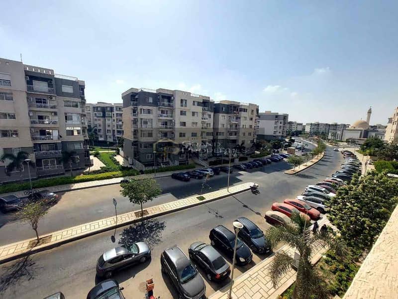 2 5a2ccd82-30f8-4449-b940-a8a6ea02481f. jpg