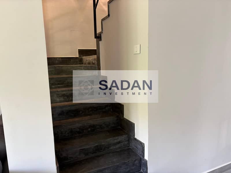 4 WhatsApp Image 2025-12-25 at 1.08. 58 PM (1). jpeg