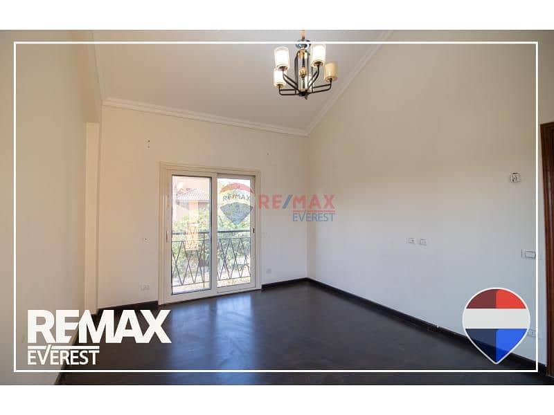 7 8779ddbf-5e43-4c37-b620-4bd8fcb394c7. jfif. jpg