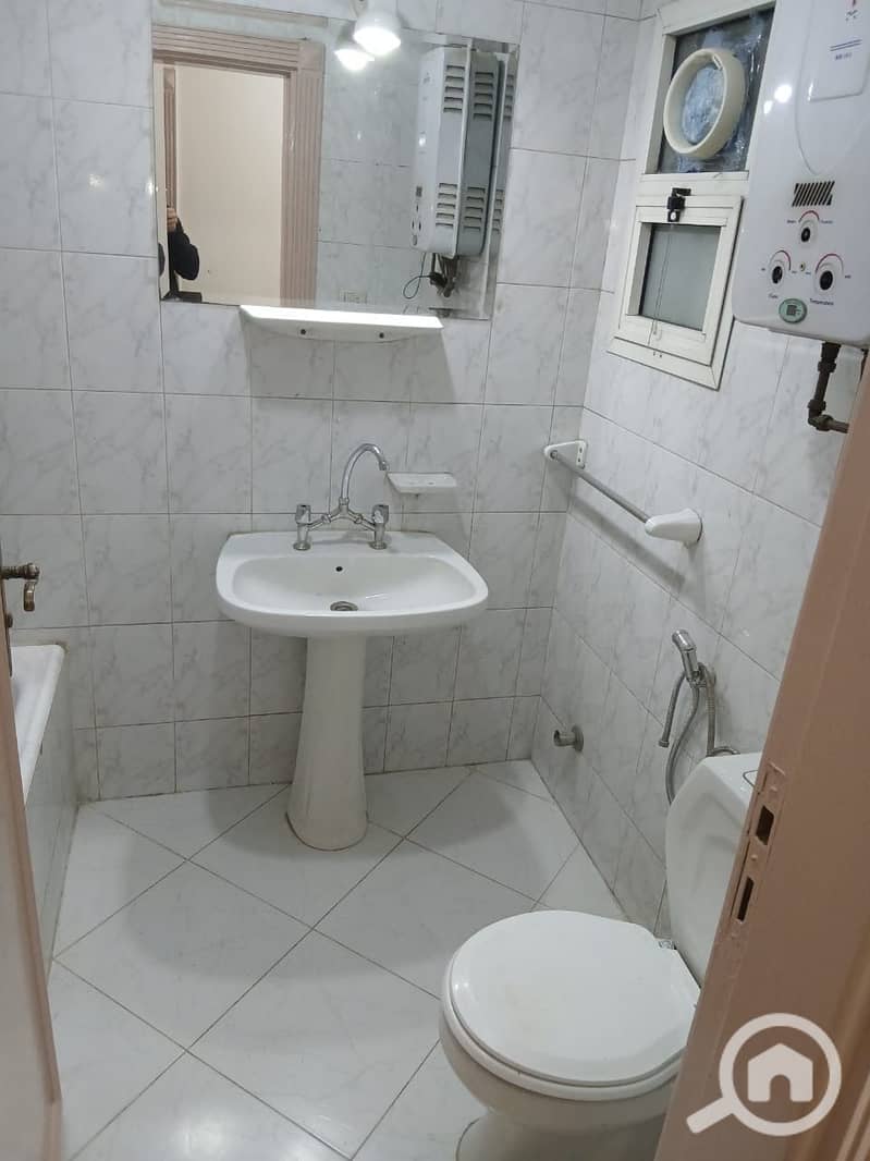 4 0c49529b-d24c-46a6-bc53-f8217f2ed2bc. jpeg