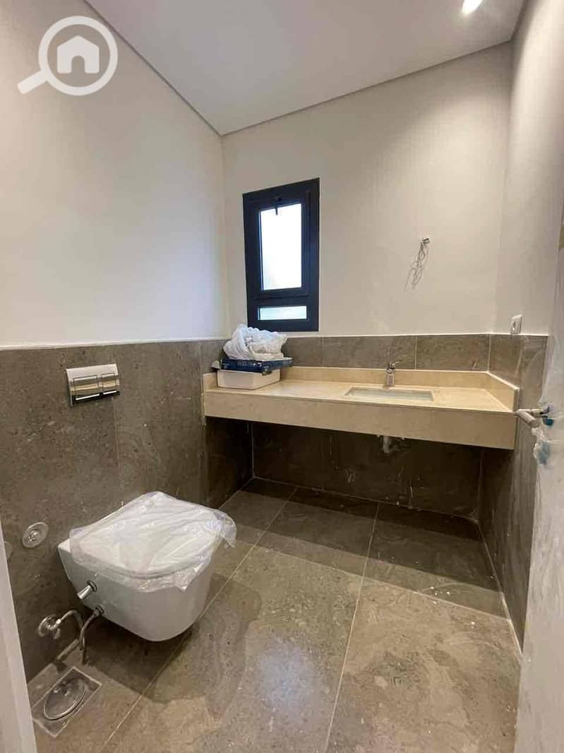 7 127de547-42ae-443f-afd7-283ac98ab50e. jpg