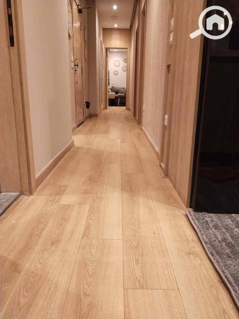 2 32a6f6ce-7efe-4d80-b193-90f5a0b9243a. jpg