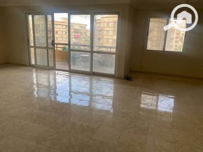 شقة 4 غرف نوم للايجار في القاهرة الجديدة، القاهرة - 47c59128-048f-425e-be25-9a618893e428. jpeg