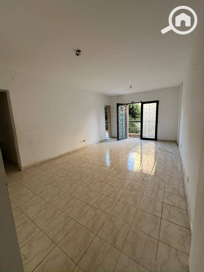 7 e4cf57c4-fc4f-4ea9-bdce-b635dfff5778. jpeg