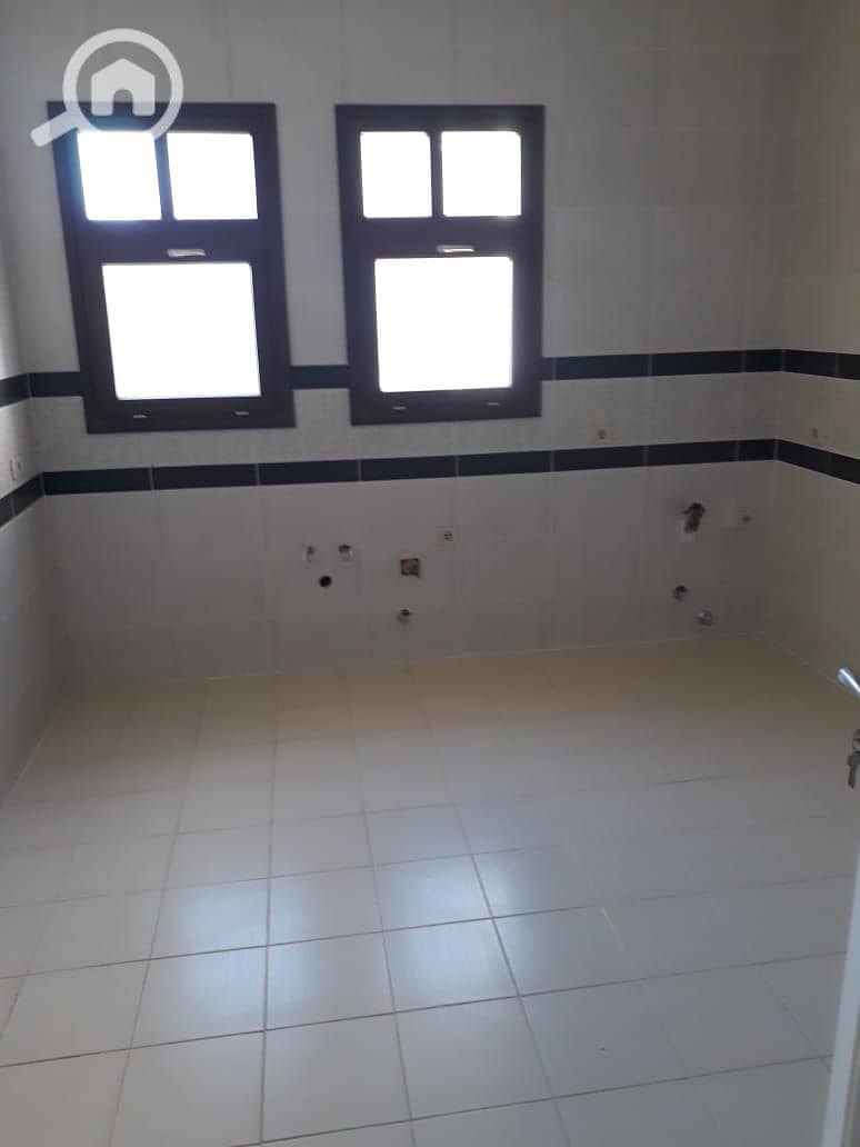 11 IMG-20251228-WA0353. jpg