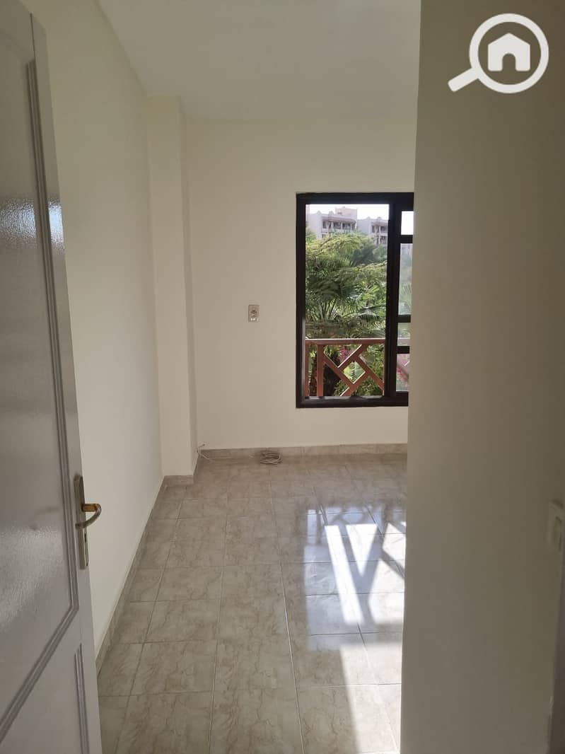 5 55aaf091-f1c0-4b74-85e3-9da40cbc8ba0. jpeg