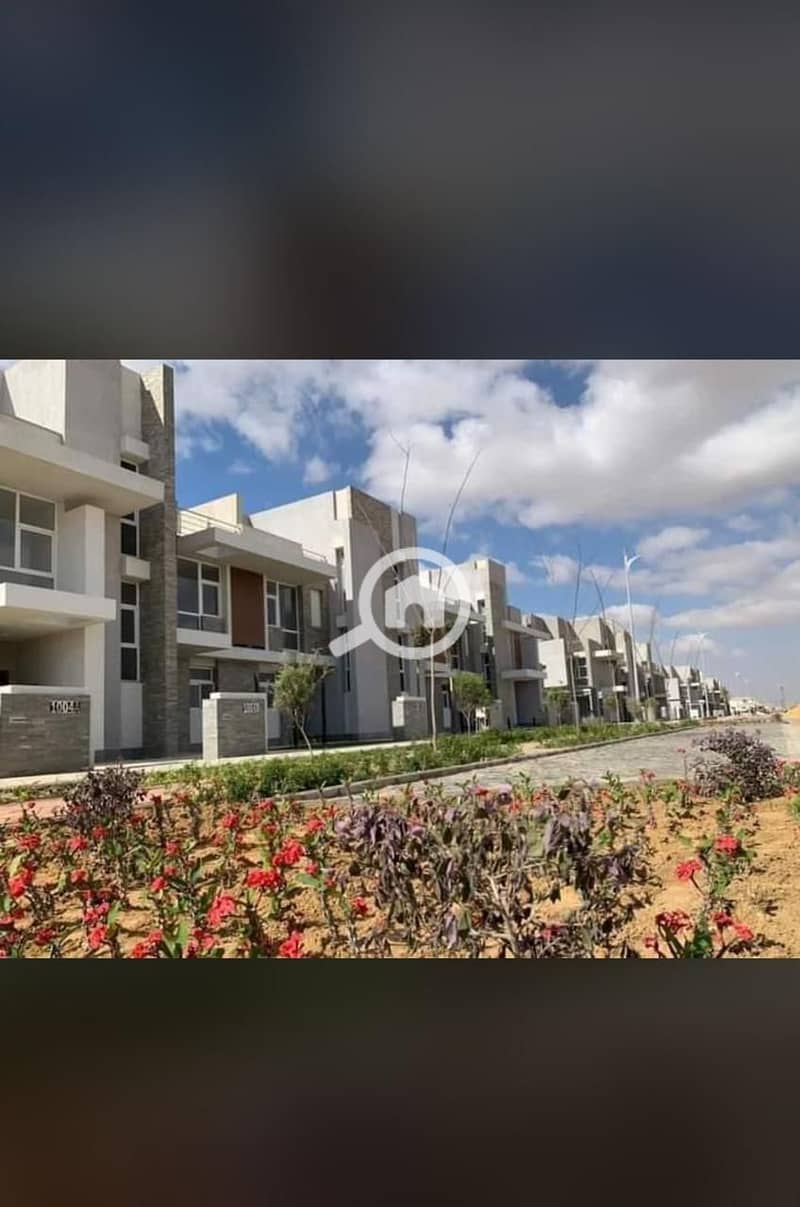 2 WhatsApp Image 2025-12-13 at 02.31. 47_85493408. jpg