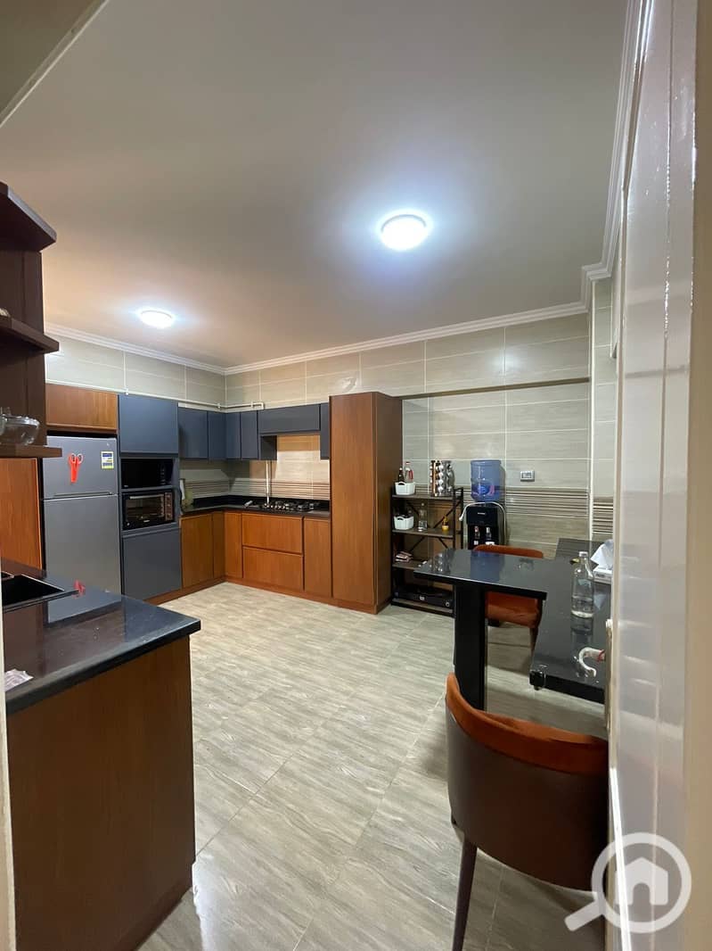 4 1a5a8a9f-2938-4799-852e-f1613a555072. jpeg