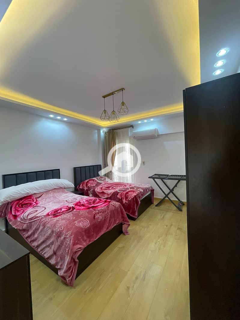 5 3f73bebf-1e4c-4f74-8fe8-b8ad62649738. jpeg