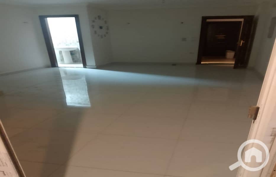 2 a001a4d9-1489-4d3d-bff2-c37140f98523. jpg