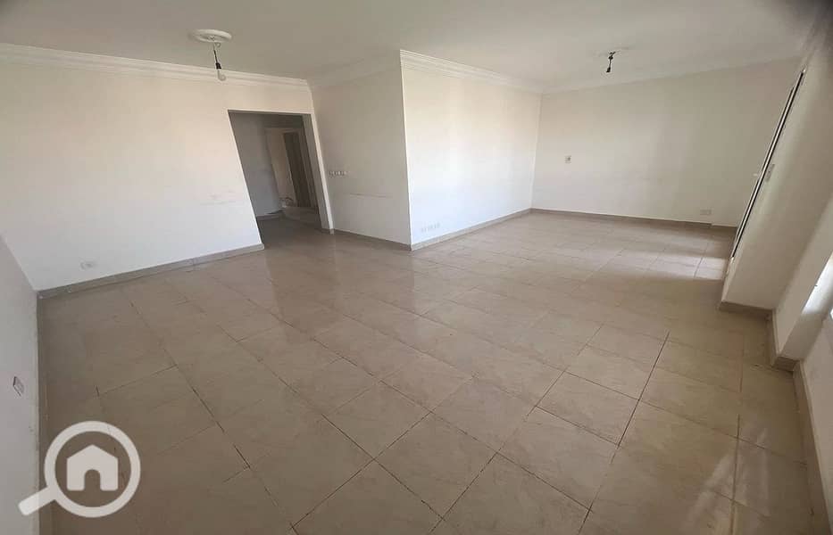 4 8ff80008-abfa-4f6e-9c20-f634cc05ded3. jpg