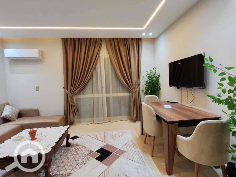 5 78332cd7-491b-40db-855f-31b69a604628. jpg