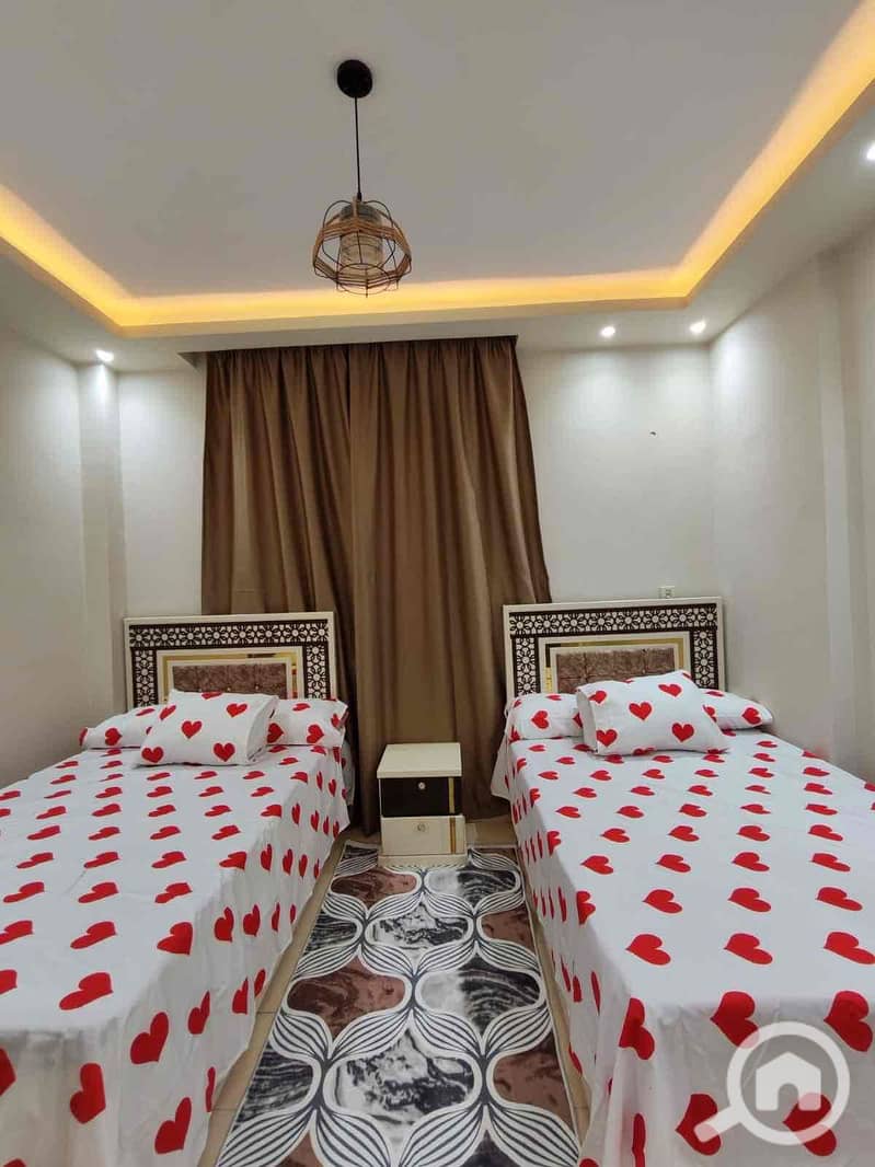 11 4e2d1216-0ea0-421d-a2c7-d92554a0d80c. jpg