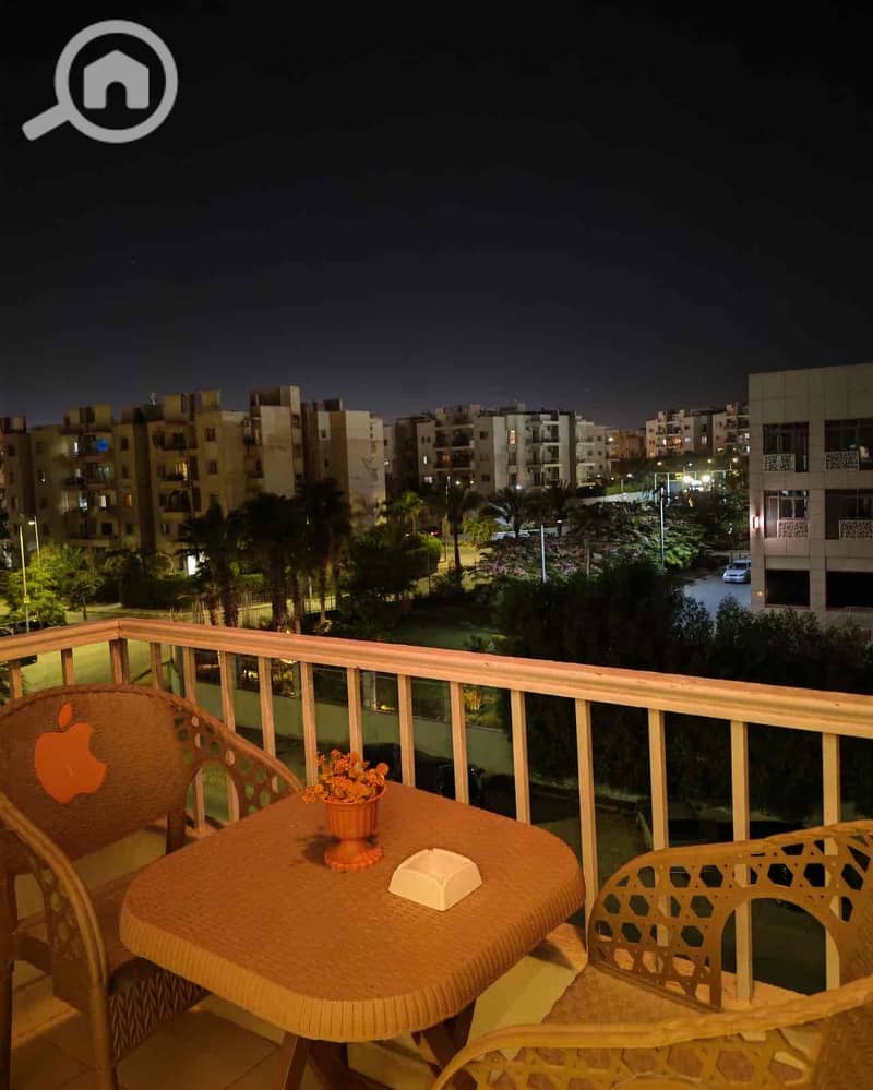 14 b53bd2b4-1788-4cb1-8dde-21a1ad6b479f. jpg