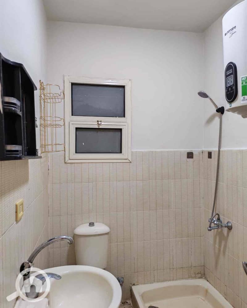 25 91af8ef1-eb30-48e5-b6fa-298bc672ba05. jpg