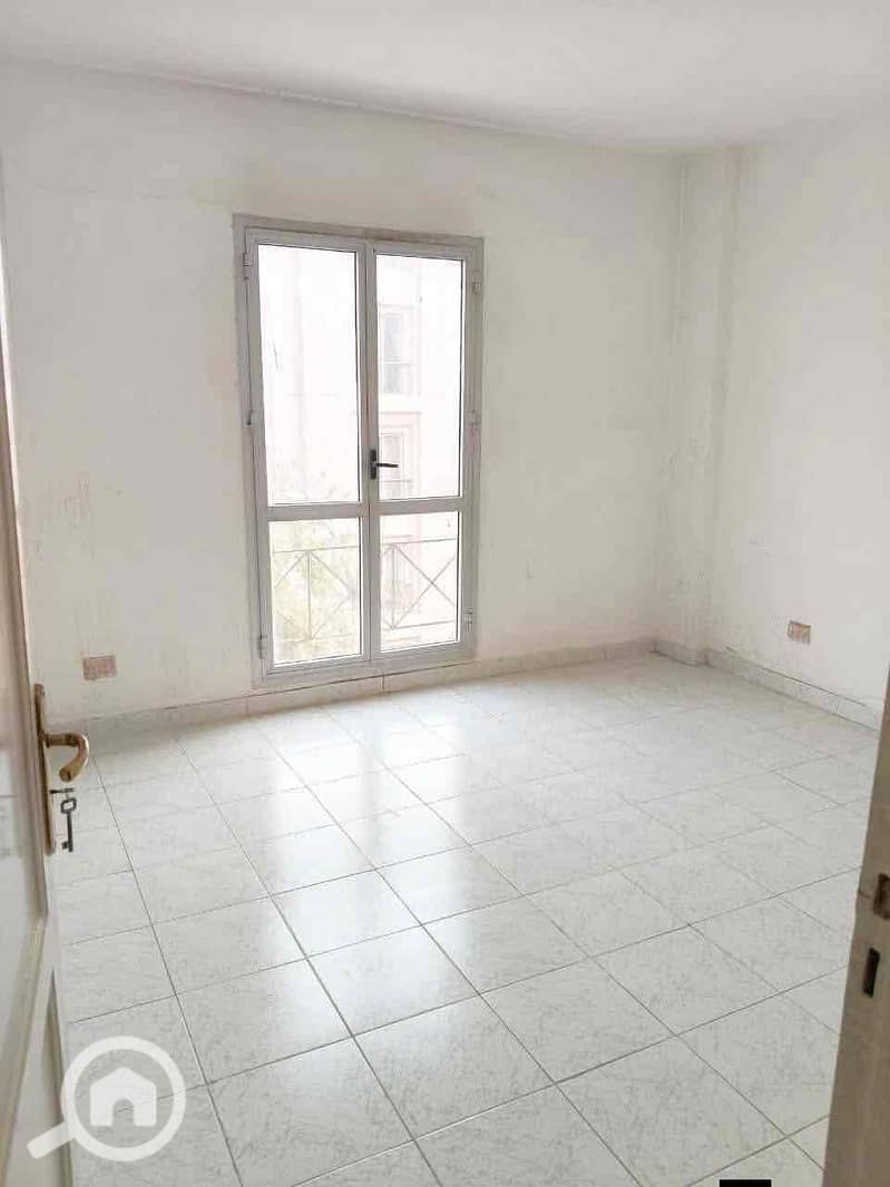 4 e21b6db2-a517-438d-88bf-225068b8b115. jpg