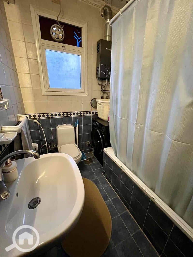 8 59ae1b15-9a17-4b36-ad54-34d1c829b37c. jpg