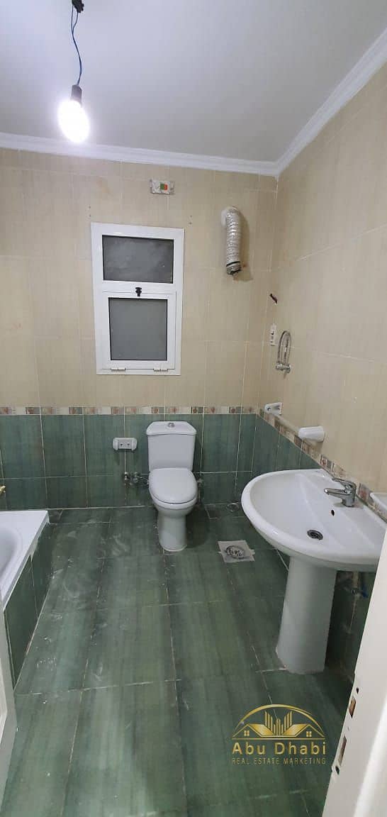 8 491045169_1245884250874560_9207405104389882283_n. jpg