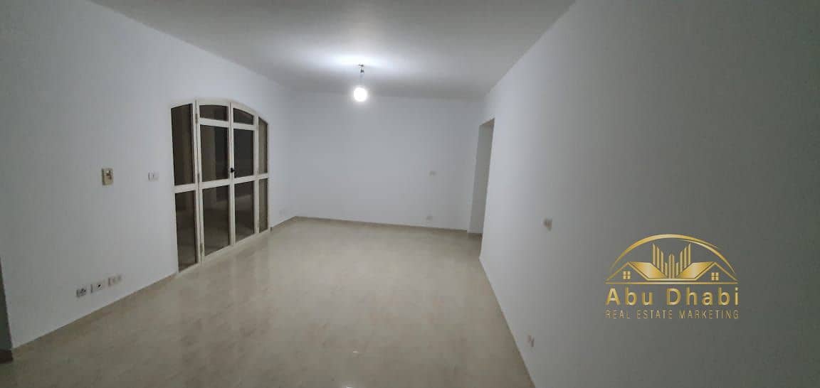 9 491682123_1245884140874571_6837637427398658138_n. jpg