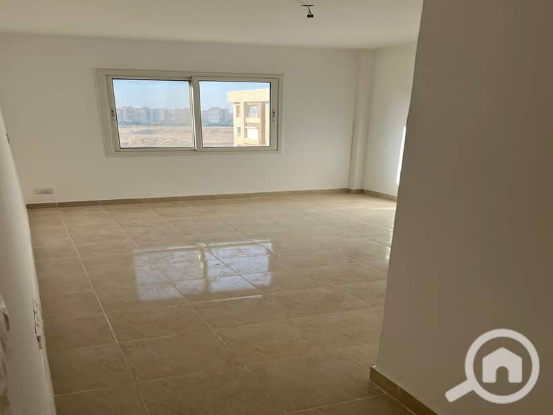 9 WhatsApp Image 2025-12-27 at 16.48. 22 (2). jpeg