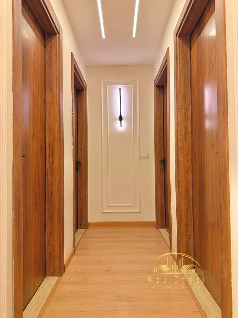 4 74a3b492-f159-47b0-8119-bc062f5806c7. jpg