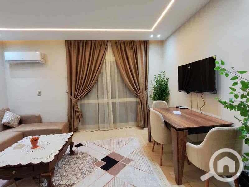 3 78332cd7-491b-40db-855f-31b69a604628. jpg