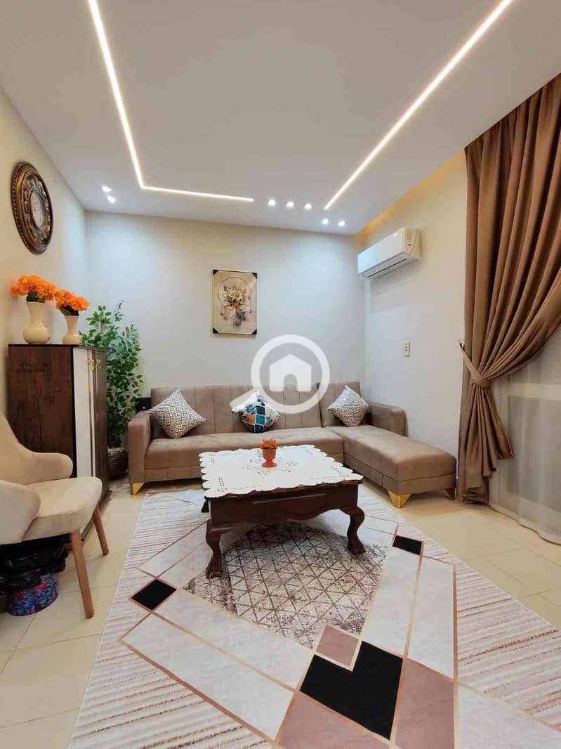 9 346c40b2-a2a5-4af0-a1c1-531970cd15cd. jpg