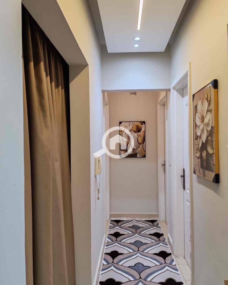 14 09d31d4e-bbe7-47d5-b0b0-041e734d11b3. jpg