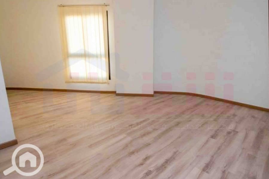 8 WhatsApp Image 2025-12-25 at 16.43. 43. jpg