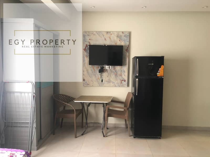 2 068a3f0b-66c3-4ffb-ac00-ad9799f48fda. jpg