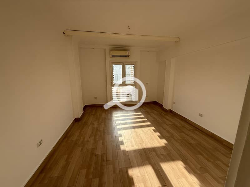 7 WhatsApp Image 2025-12-29 at 10.58. 52 AM (2). jpeg