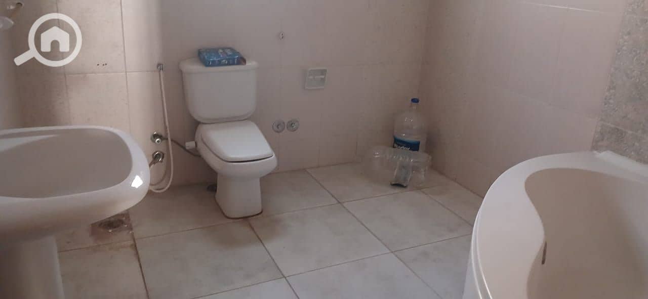 30 WhatsApp Image 2023-12-31 at 17.45. 06_f2cbf947. jpg