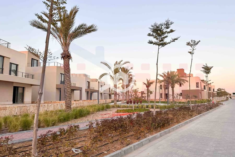 8 WhatsApp Image 2025-12-25 at 16.44. 27. jpg