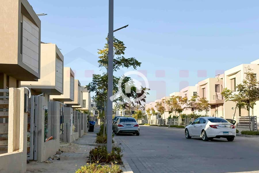 13 WhatsApp Image 2025-12-25 at 16.44. 28. jpg