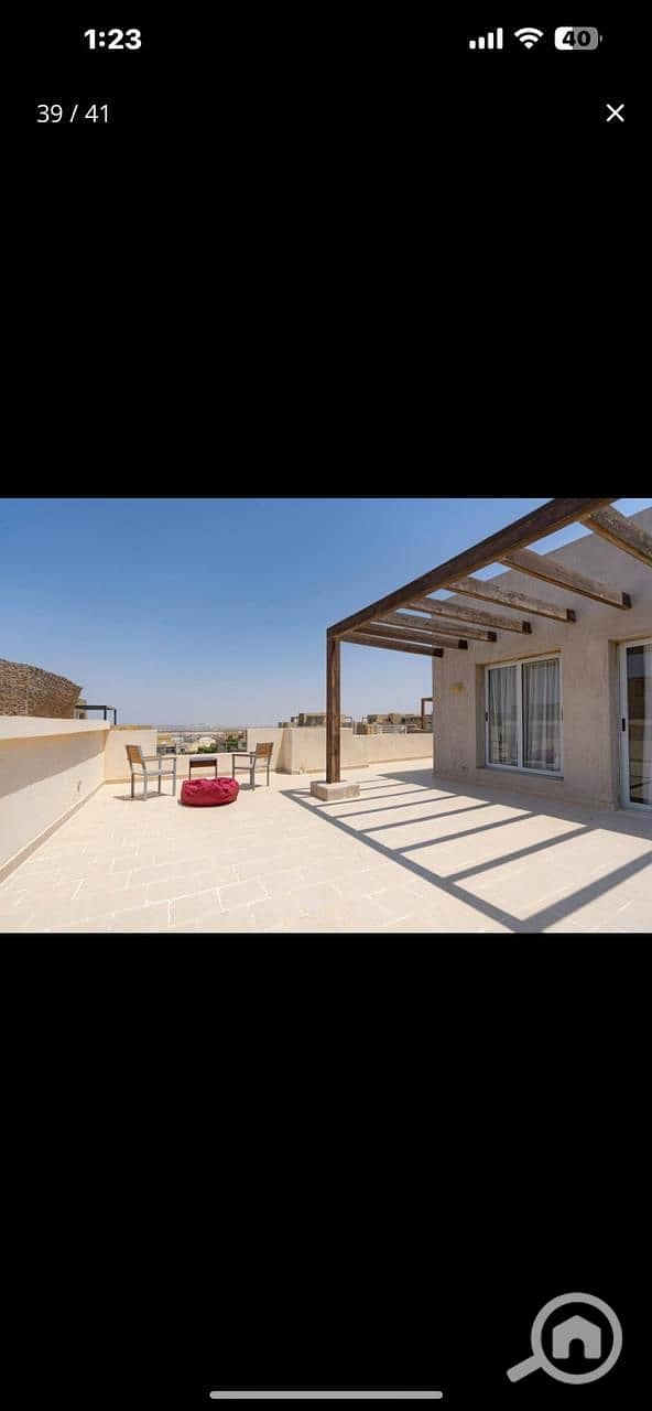 8 786e71c3-8932-486b-a4b1-25d47d9396a3. jpeg